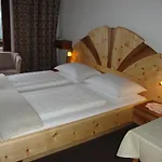 Pensionat Krönhof 3*