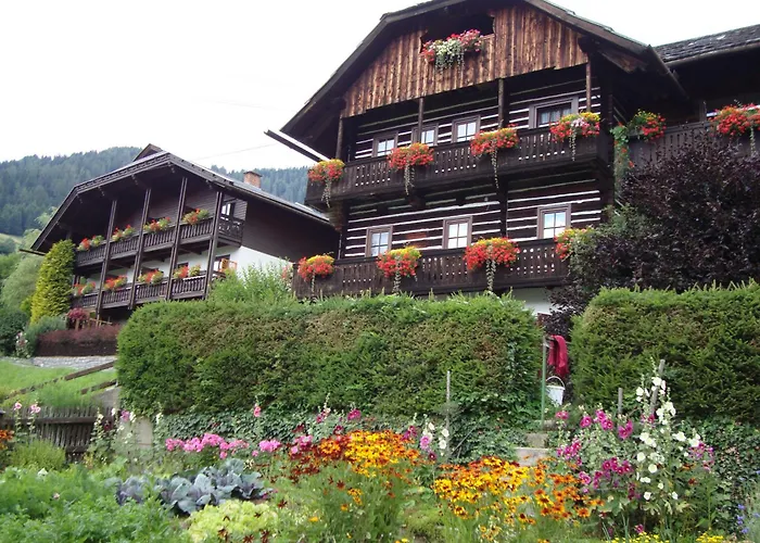 Guest house Kroenhof 3*